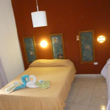 פוארטו איגואסו Petit Hotel Panambi מראה חיצוני תמונה