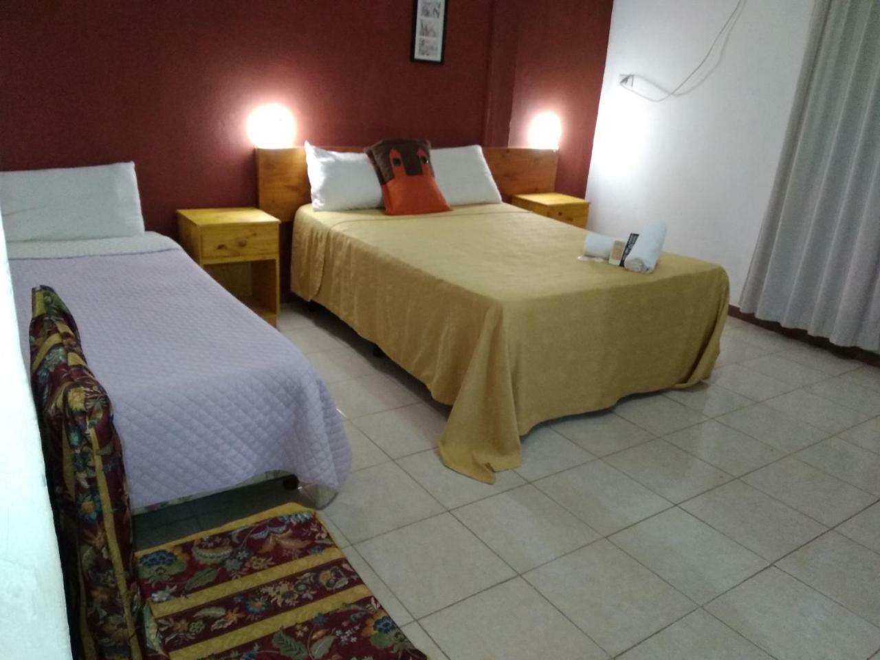 פוארטו איגואסו Petit Hotel Panambi מראה חיצוני תמונה